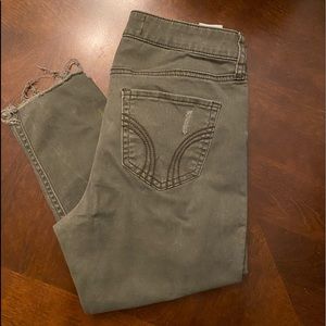Hollister skinny jeans 27 /25